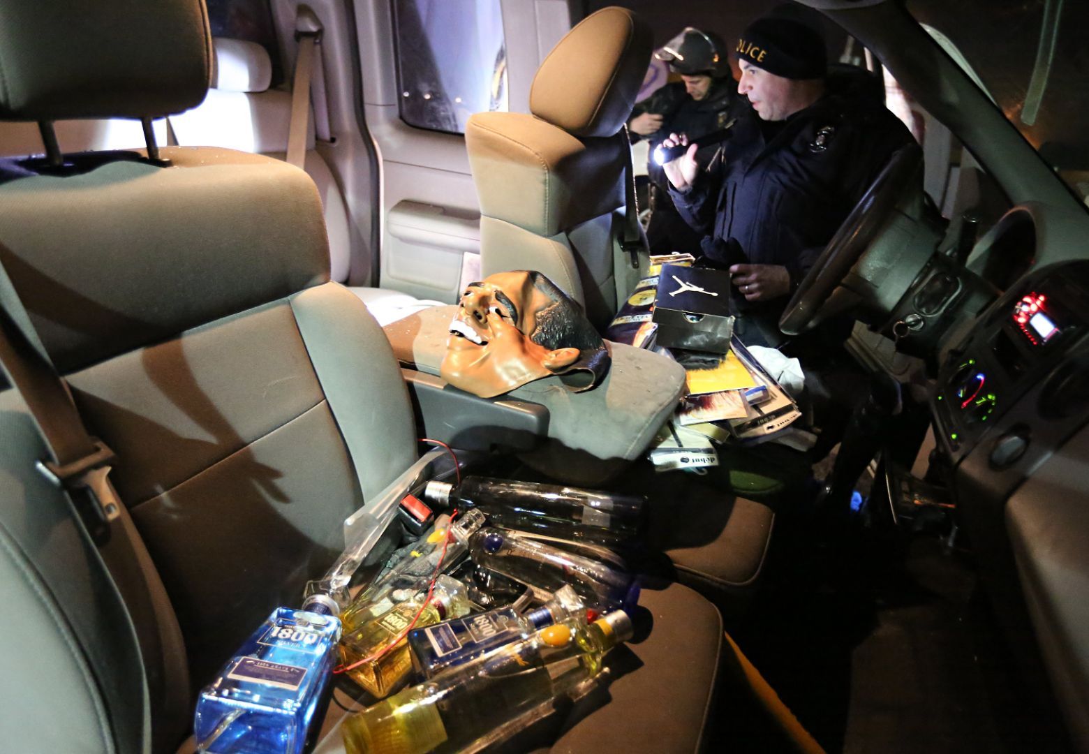 St. Louis County Police react to rioting and looting